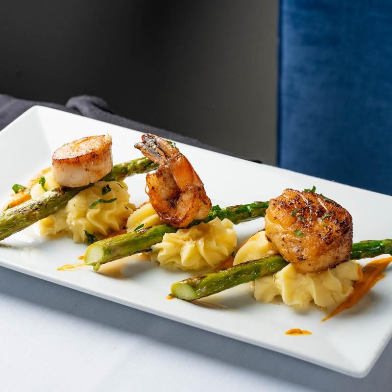Next Bistro 1