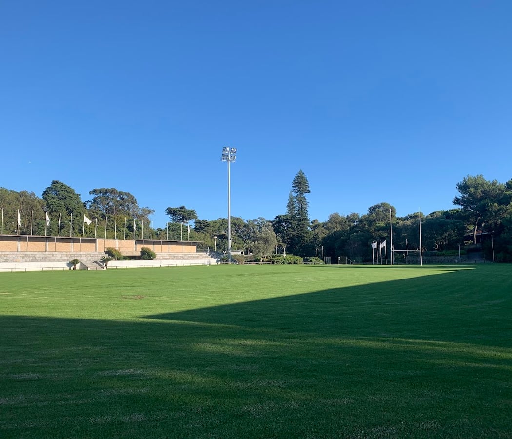 Hipódromo Manuel Possolo 2