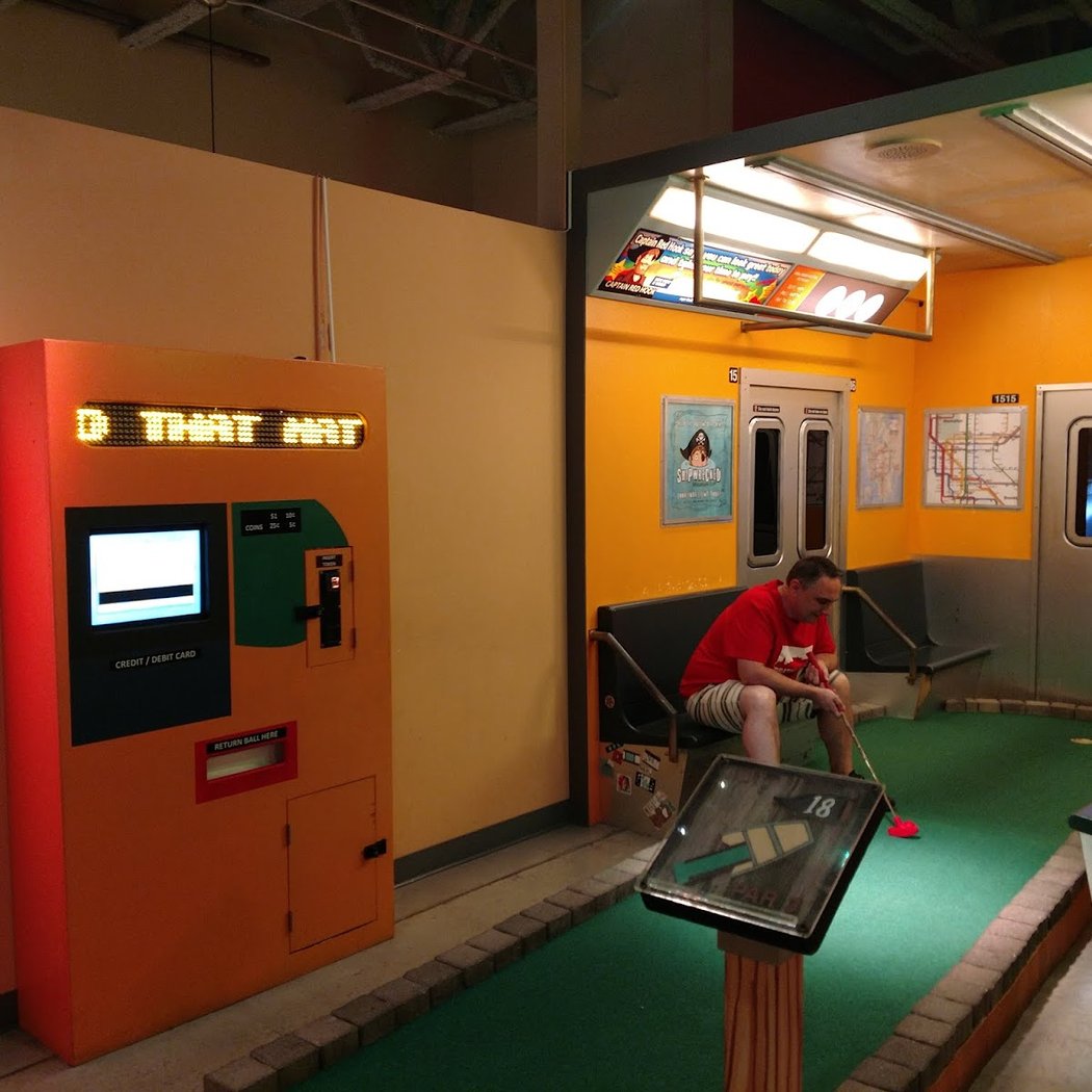 Shipwrecked Miniature Golf 2