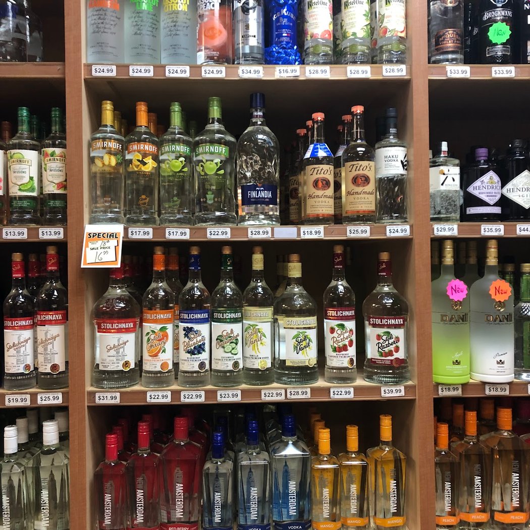 3rd Ave Wine & Liquor Supermarket 1