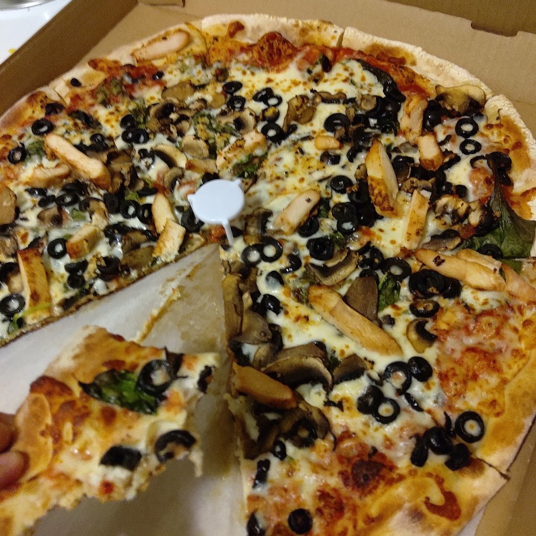 Stefano's Pizza 2