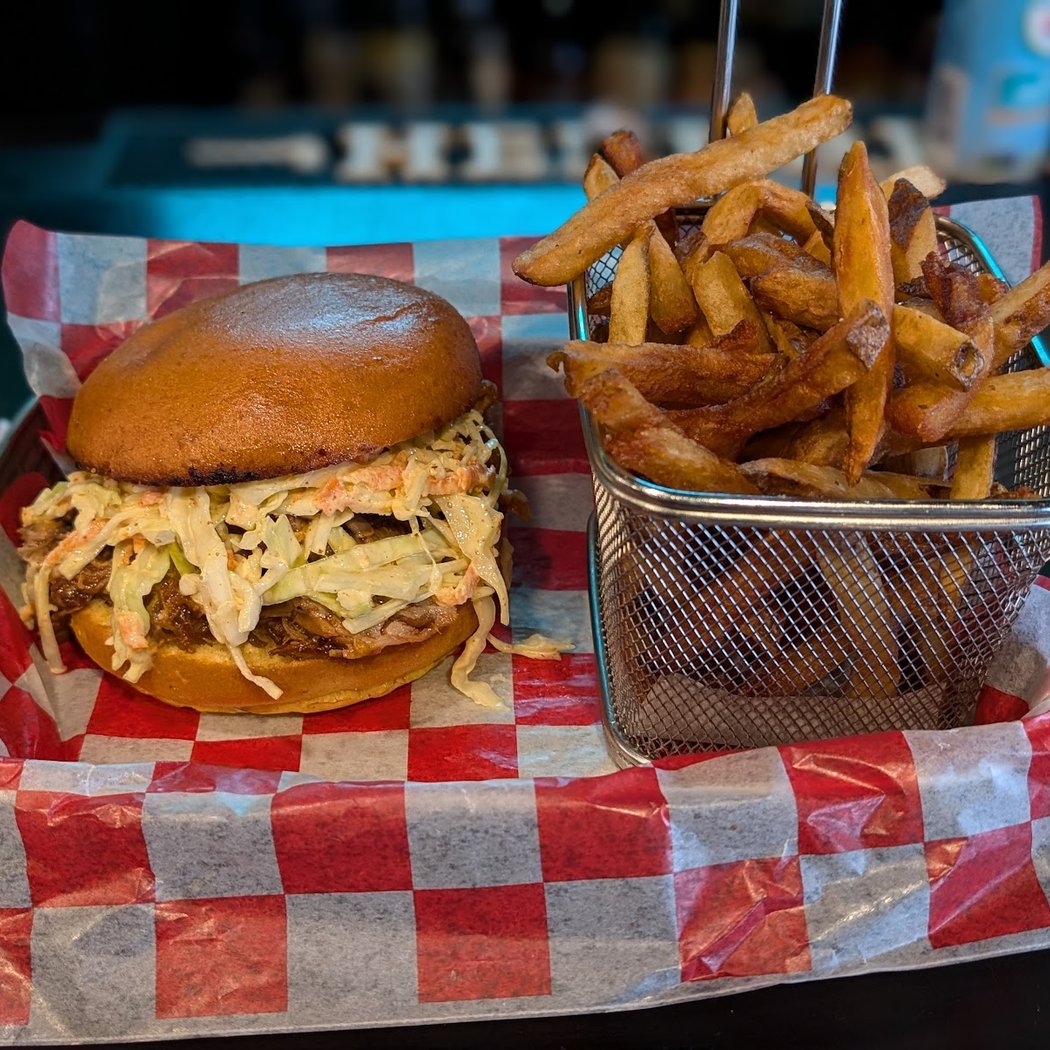 Tuck'd Away Bar and Grill 3