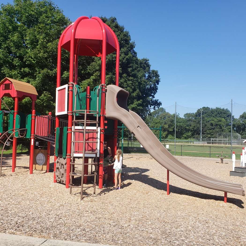 West Kingston Park 1