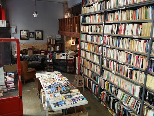 Librería Anticuaria Los Terceros 3