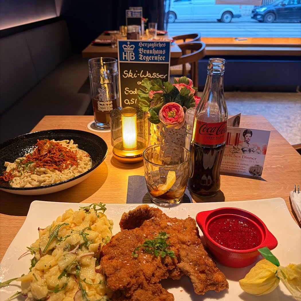 Candle Light Dinner 1