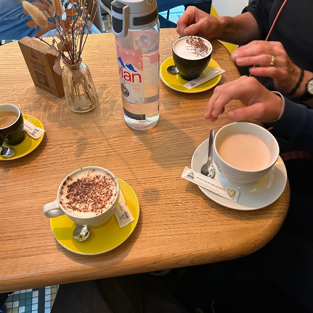 Café Joyeux 4