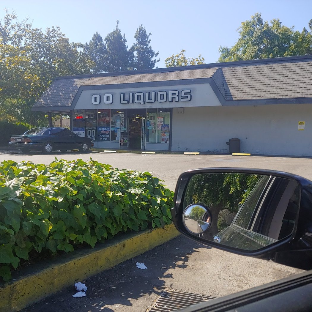 Double OO Liquors 2