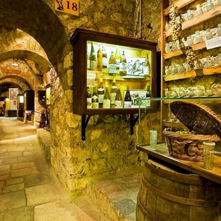Le M. Musée du Vin 3