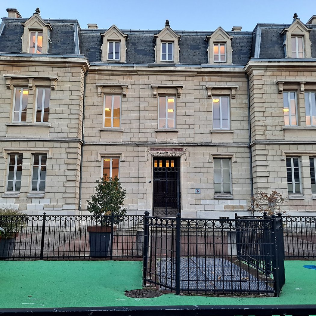 Balade à vélo à la découverte des monuments classés isséens 1