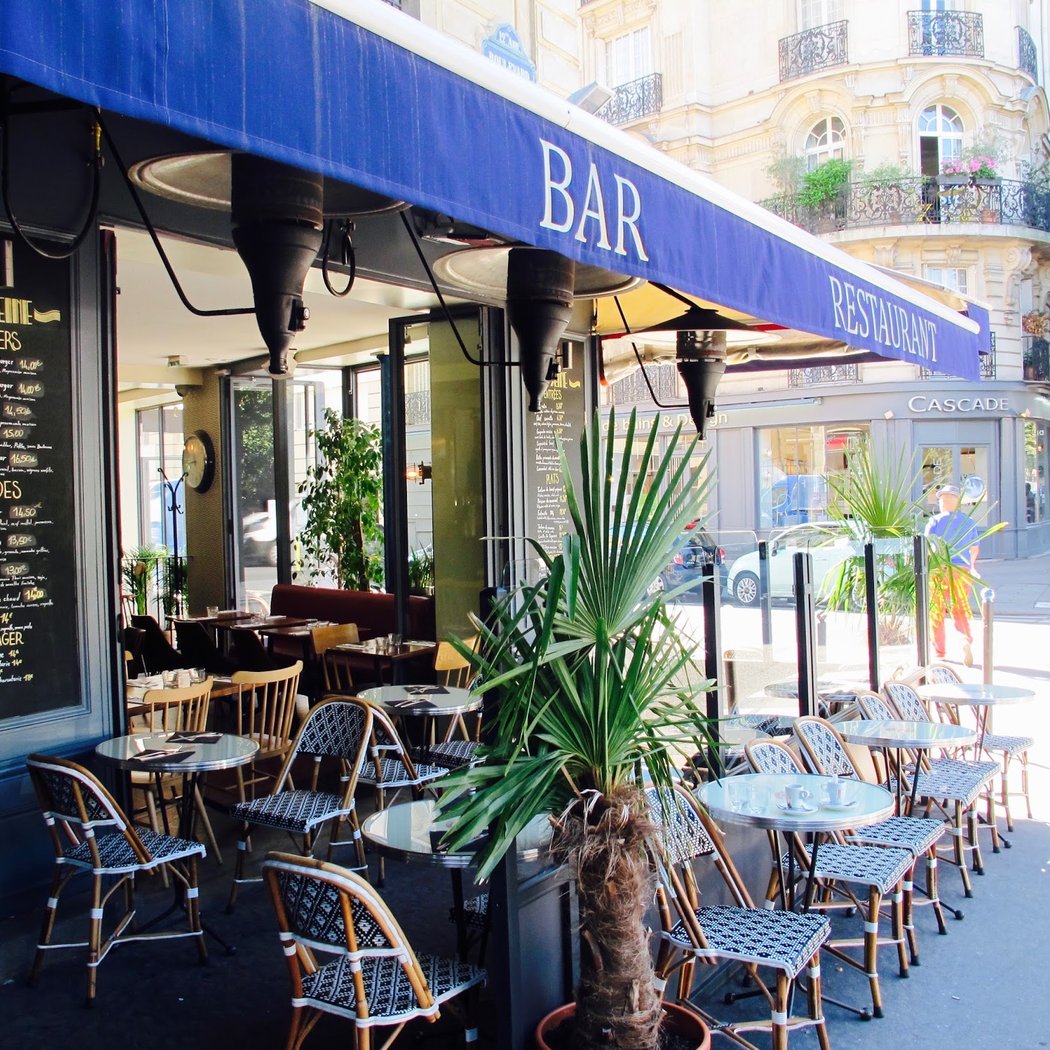 La Seine Café 3