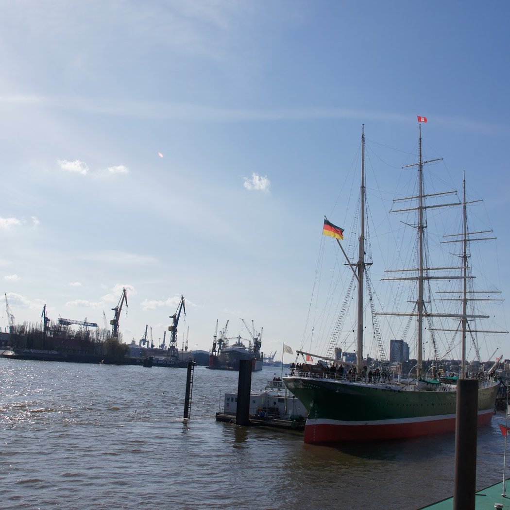 35 Meter über dem Hafen: Dein Kletter-Abenteuer in den Wanten! 3