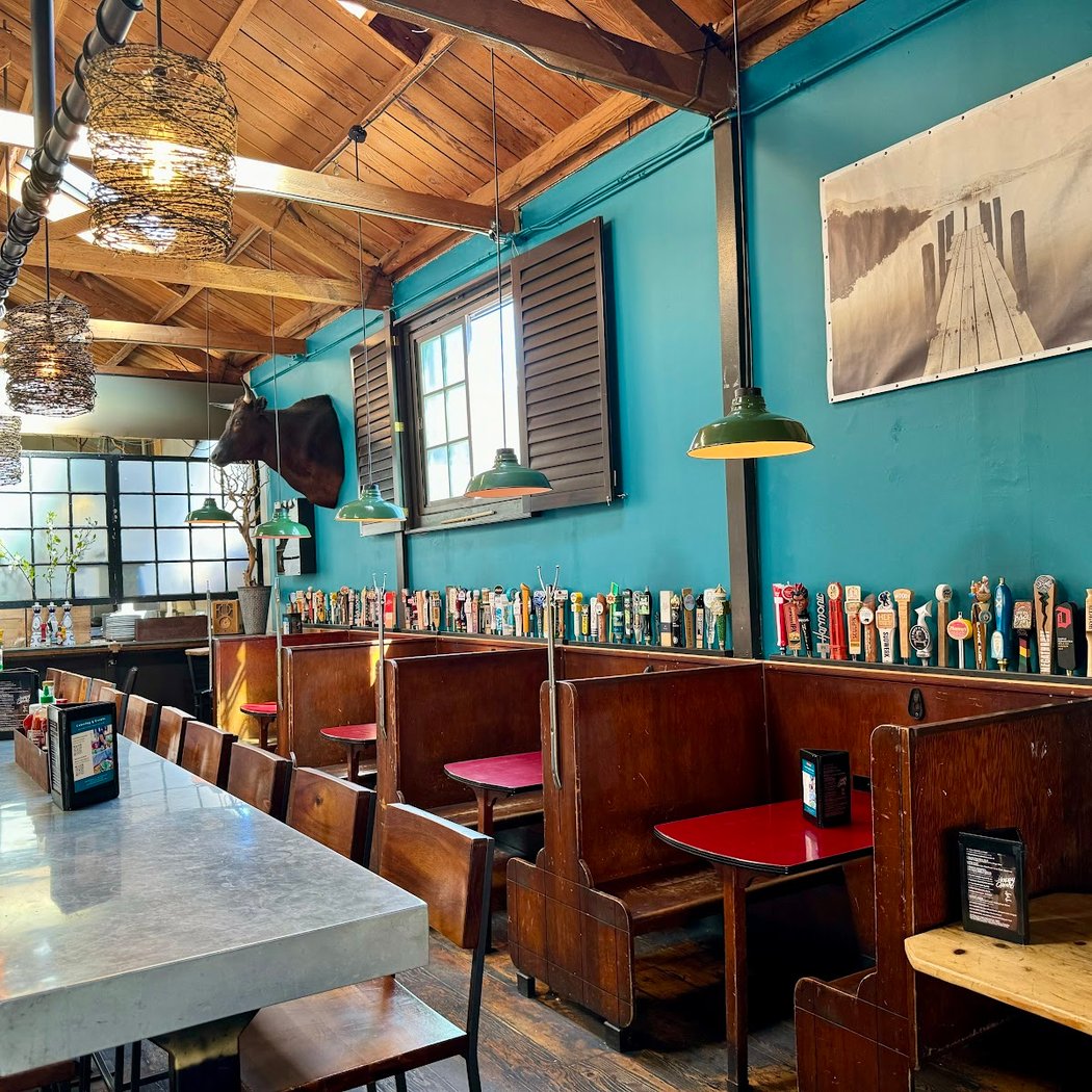 Brickhouse Cafe & Bar 2