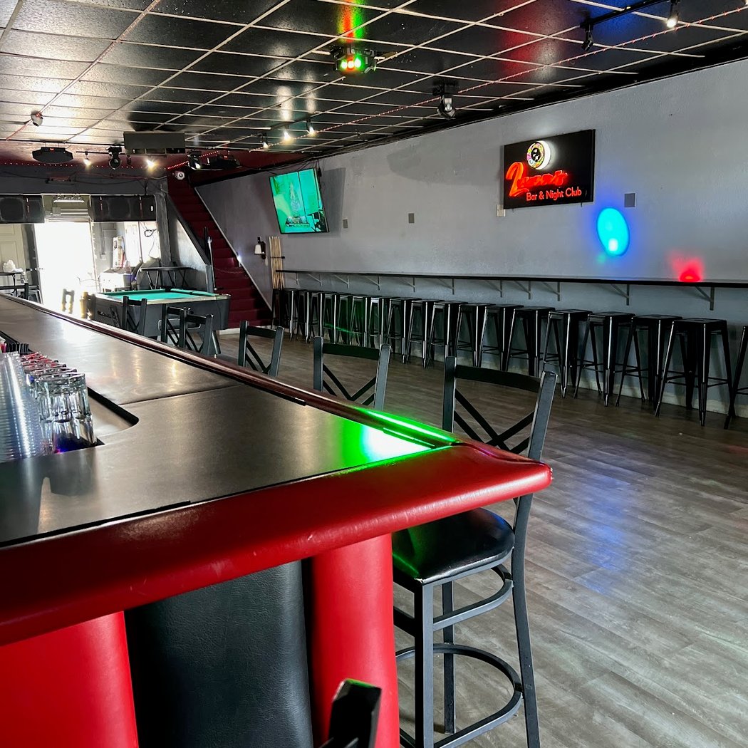 LQD La Patrona Bar & Lounge 2