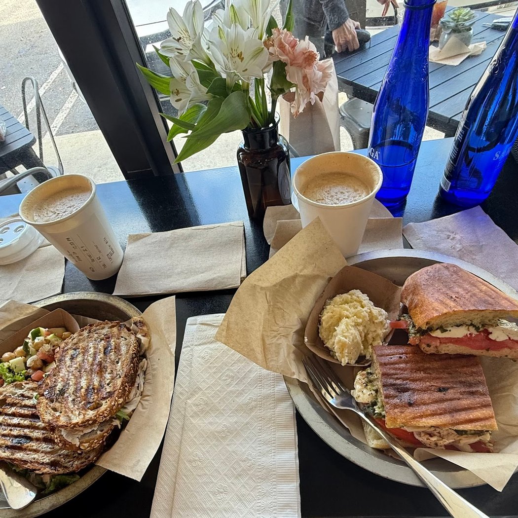 aioli - Sour Dough Bakery & Cafe 2