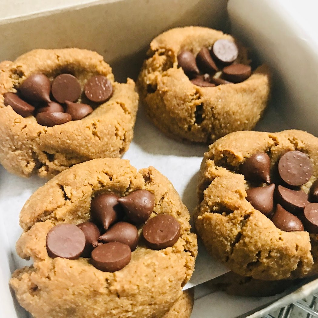 Choc'late Mama Cookie Co. 1