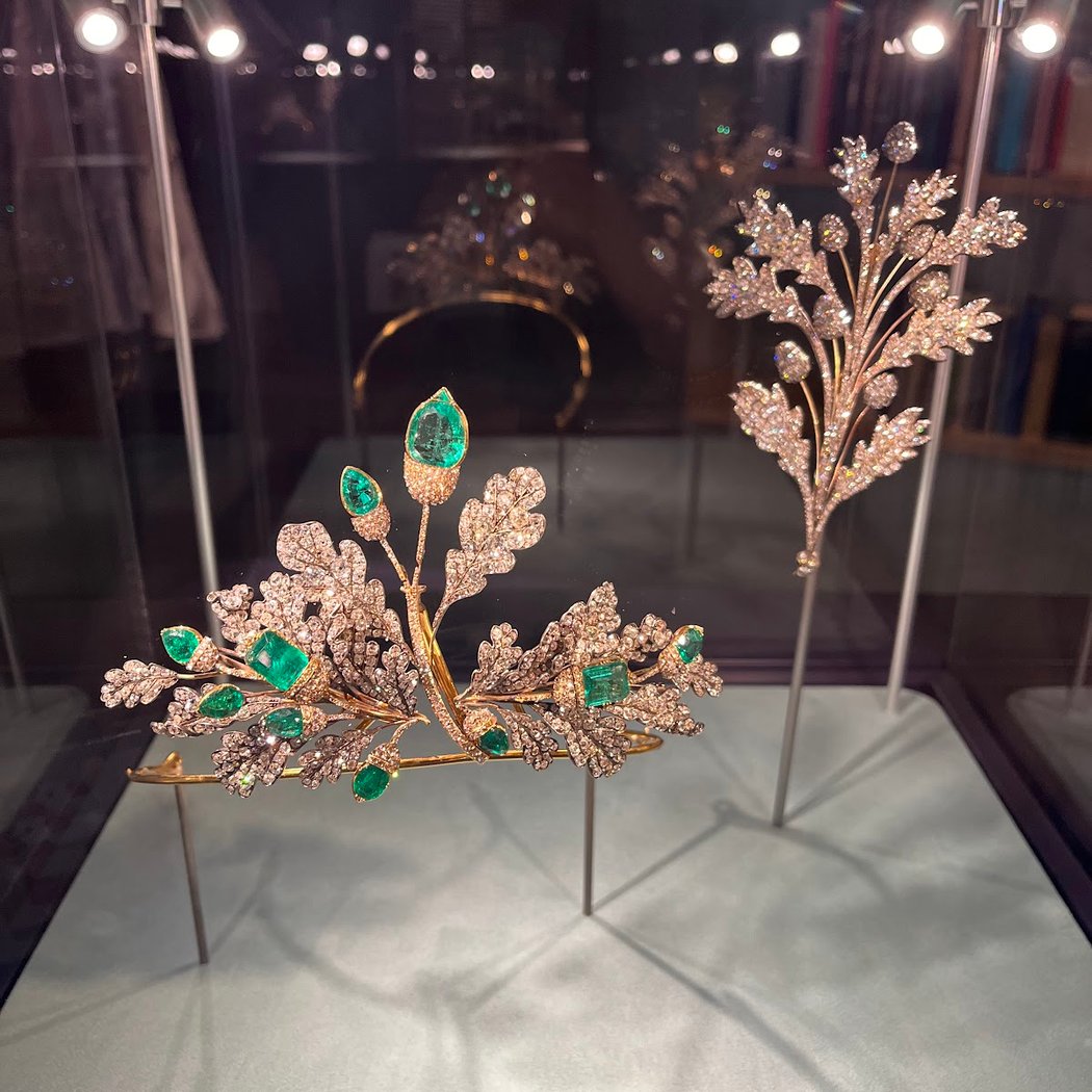 L'ÉCOLE Asia Pacific, School of Jewelry Arts 1