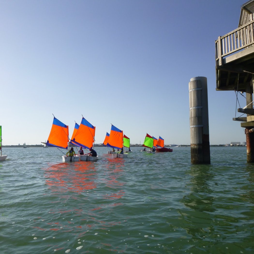 Ecole de Voile Base Nautique ASPTT 3