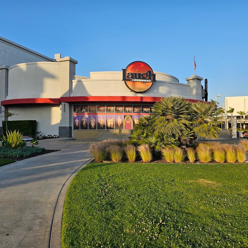 Stand-Up Comedy at Laugh Factory 2