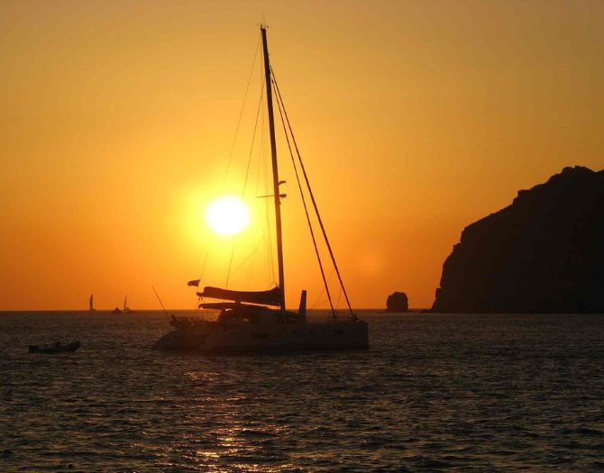 Sunset Catamaran Cruise with Cava 2