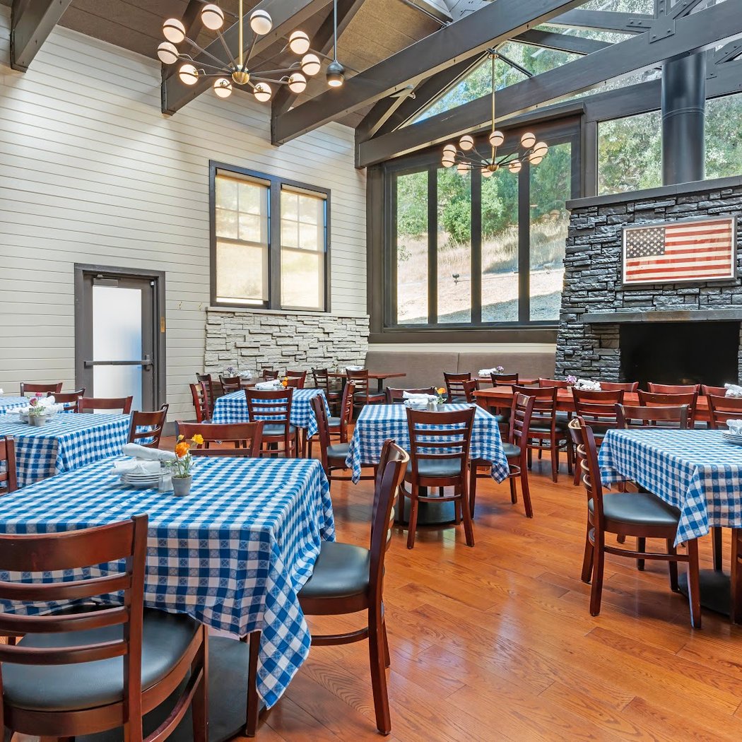 Perry's Novato