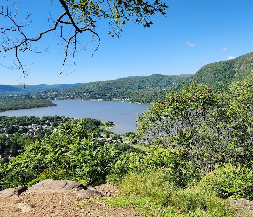 Hudson Highlands State Park Preserve visitor center 1