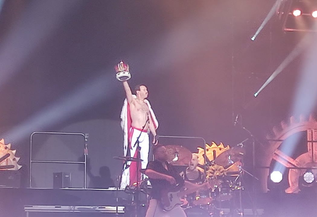 Queen Forever 1