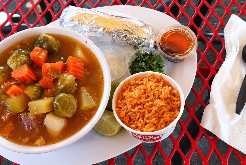 Mi tierra taquería 3