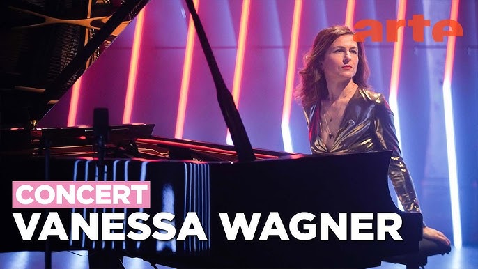 Vanessa Wagner plays Philip Glass