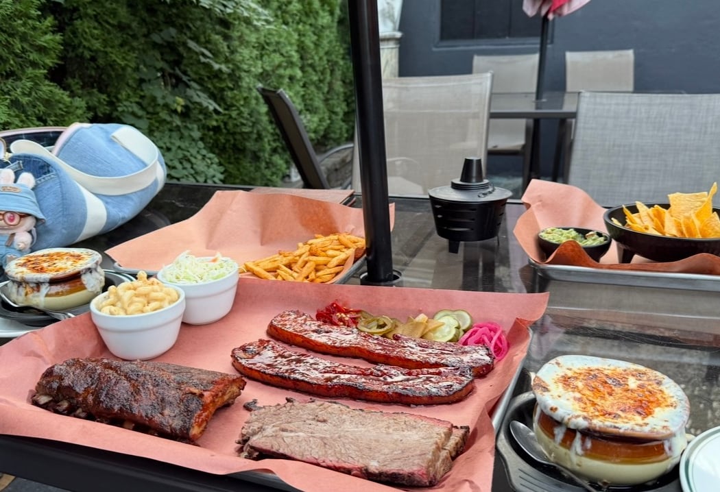OISO BBQ PIT (Texas Barbecue & Seafood Boil) 3