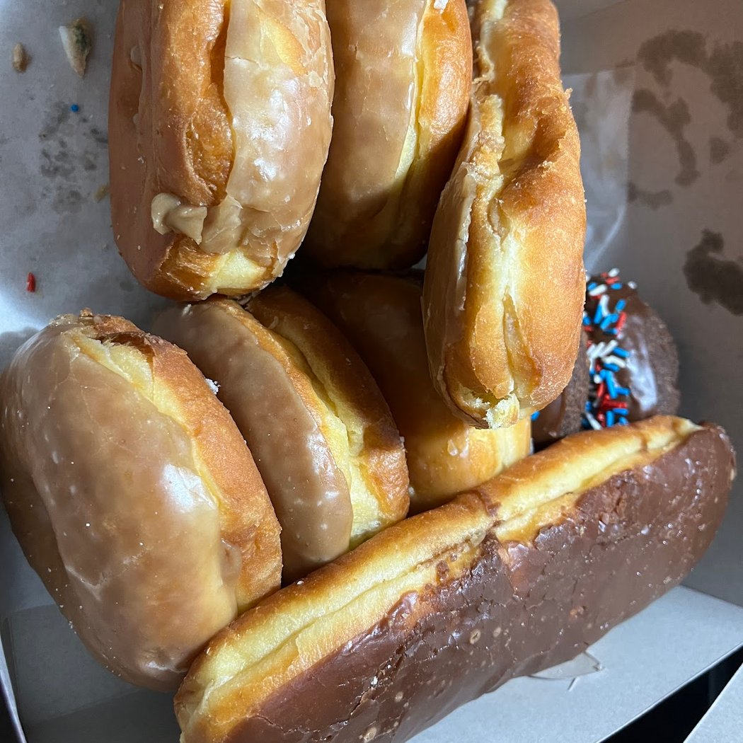 Maple Leaf Donuts 3
