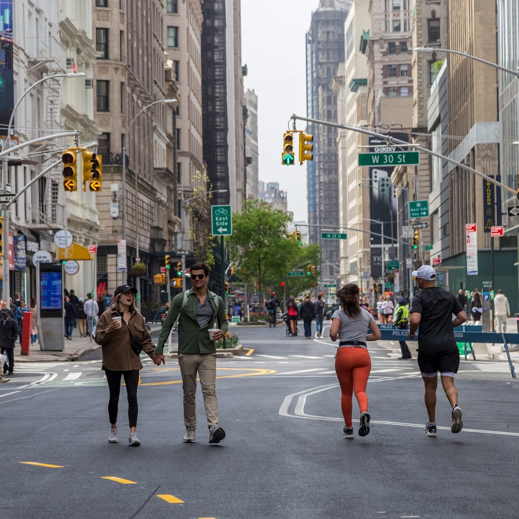 Car-Free Earth Day 1