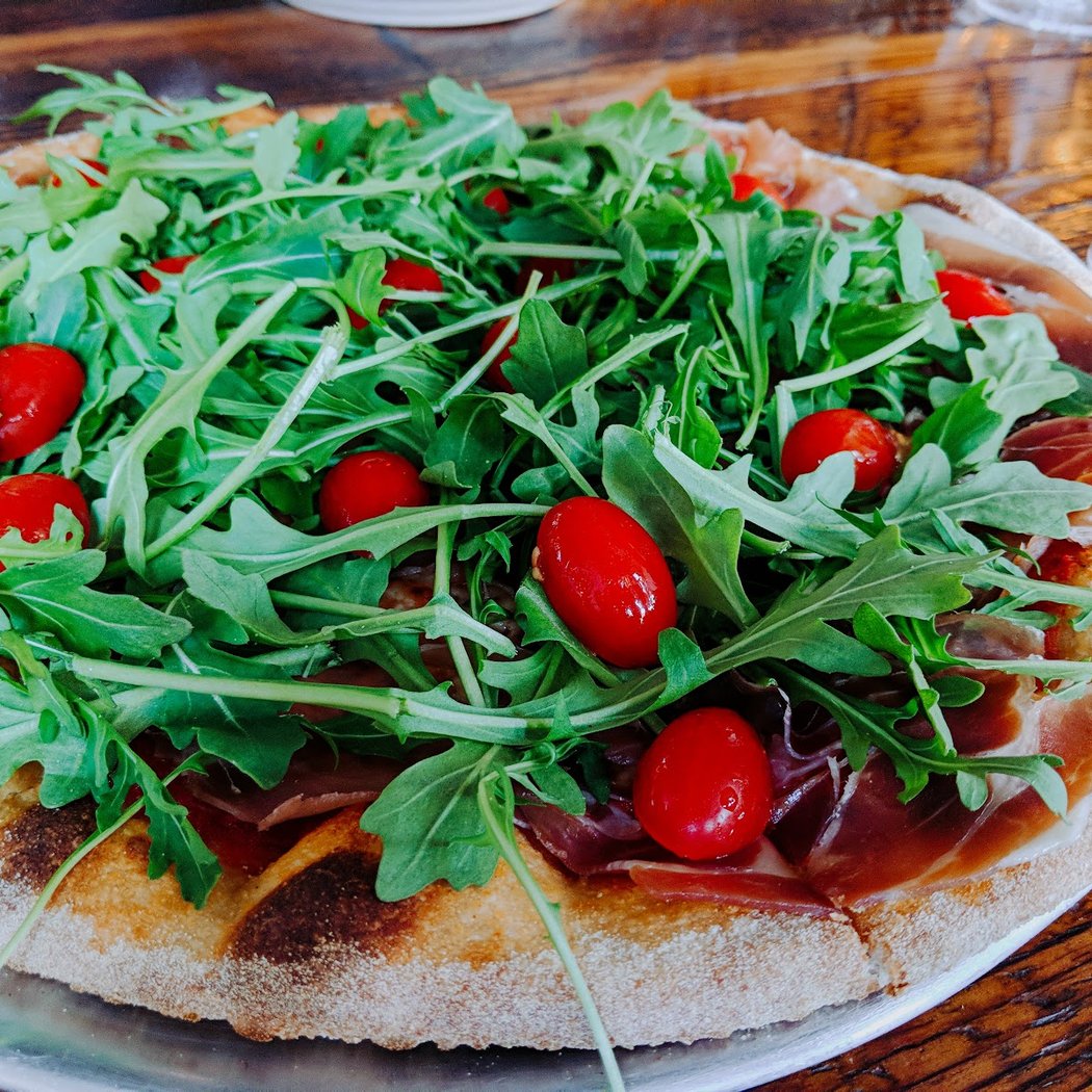 Sandrino Pizza & Vino 1