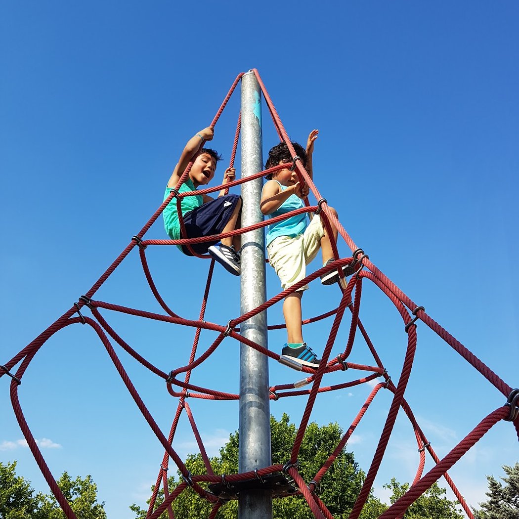 PLAY TIME 2