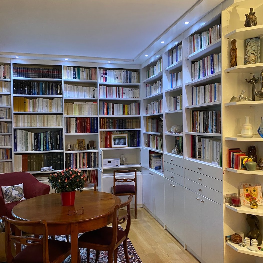 La Maison des Bibliothèques et du Dressing 1