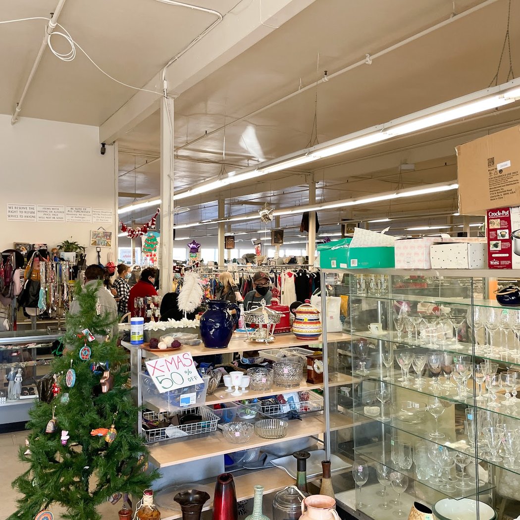Thrift Center Thrift Store 3