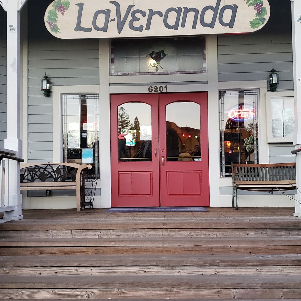 La Veranda Cafe 2