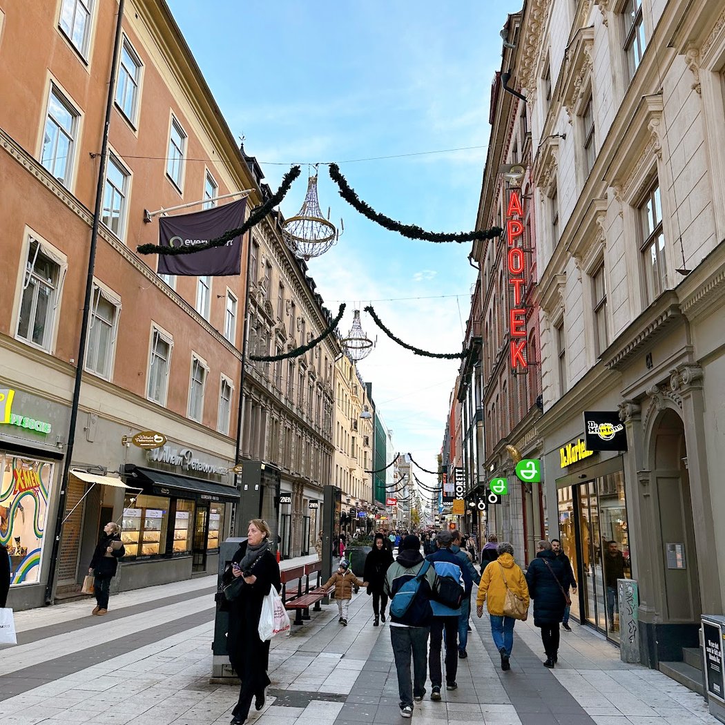 Drottninggatan 2