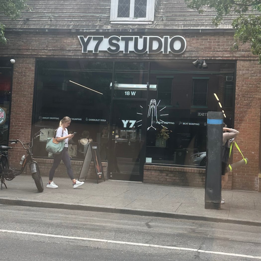 Y7 Studio Greenwich Village 3