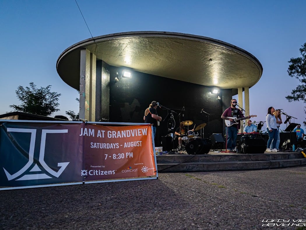 Grandview Park Bandstand 3