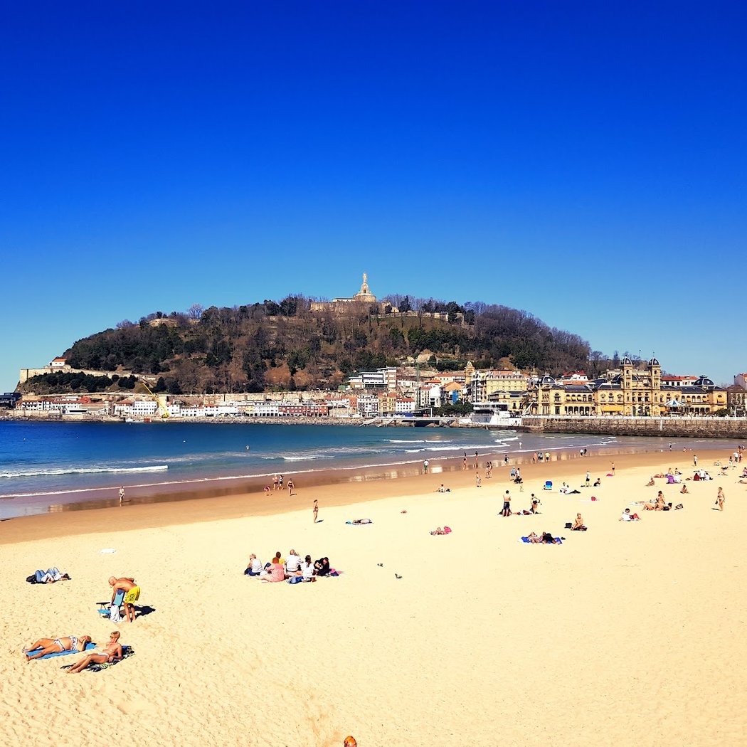 Beach of La Concha 2