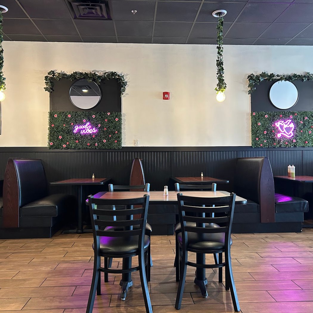 House of Birria Tacos & Cantina 2