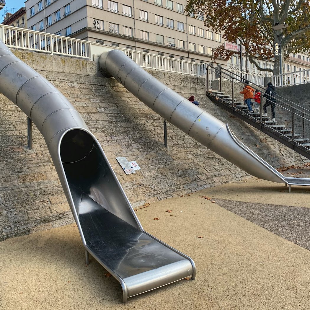 Aire de jeux de la Passerelle du Collège 2