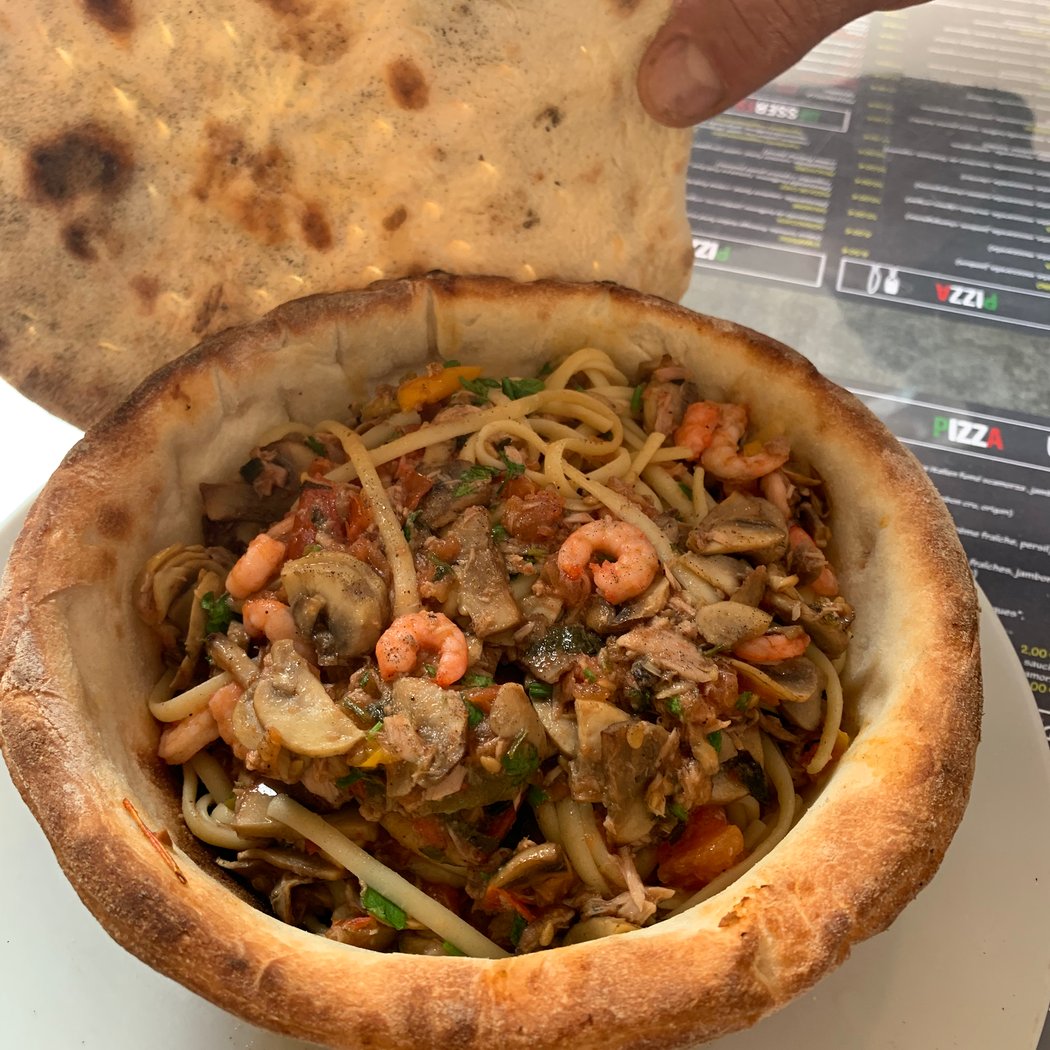 Pizzeria La Cabrera 2