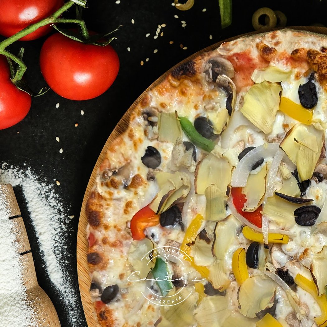 Costa's pizzeria restaurant 1