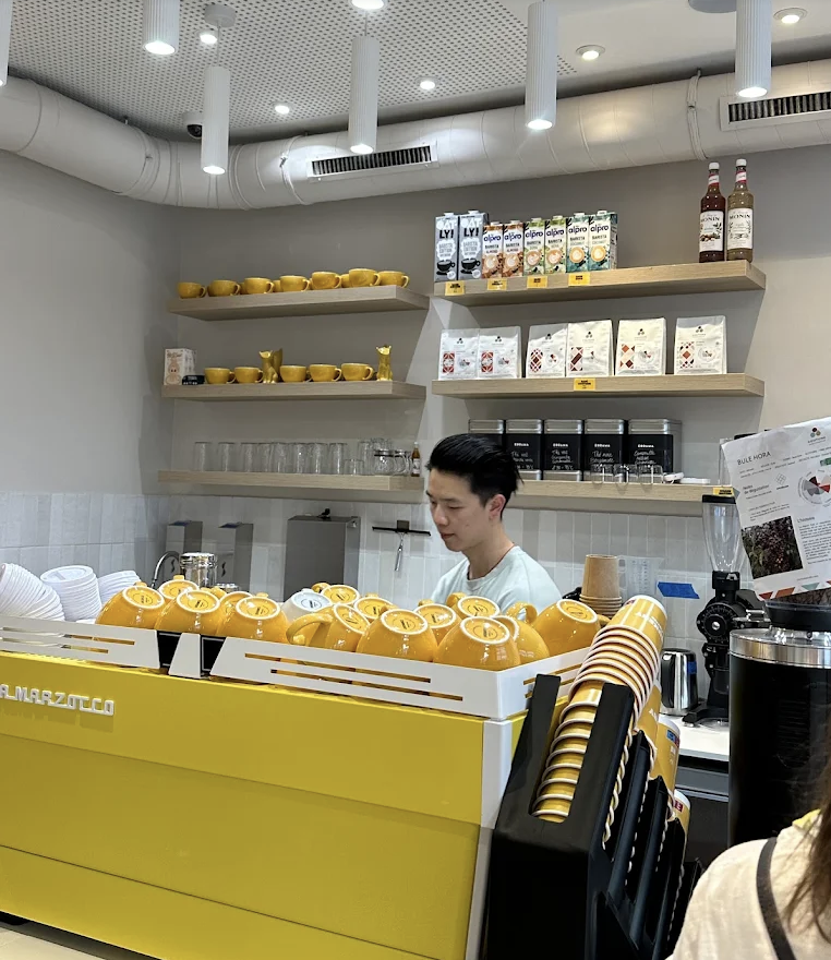 Shukery coffee & matcha 2