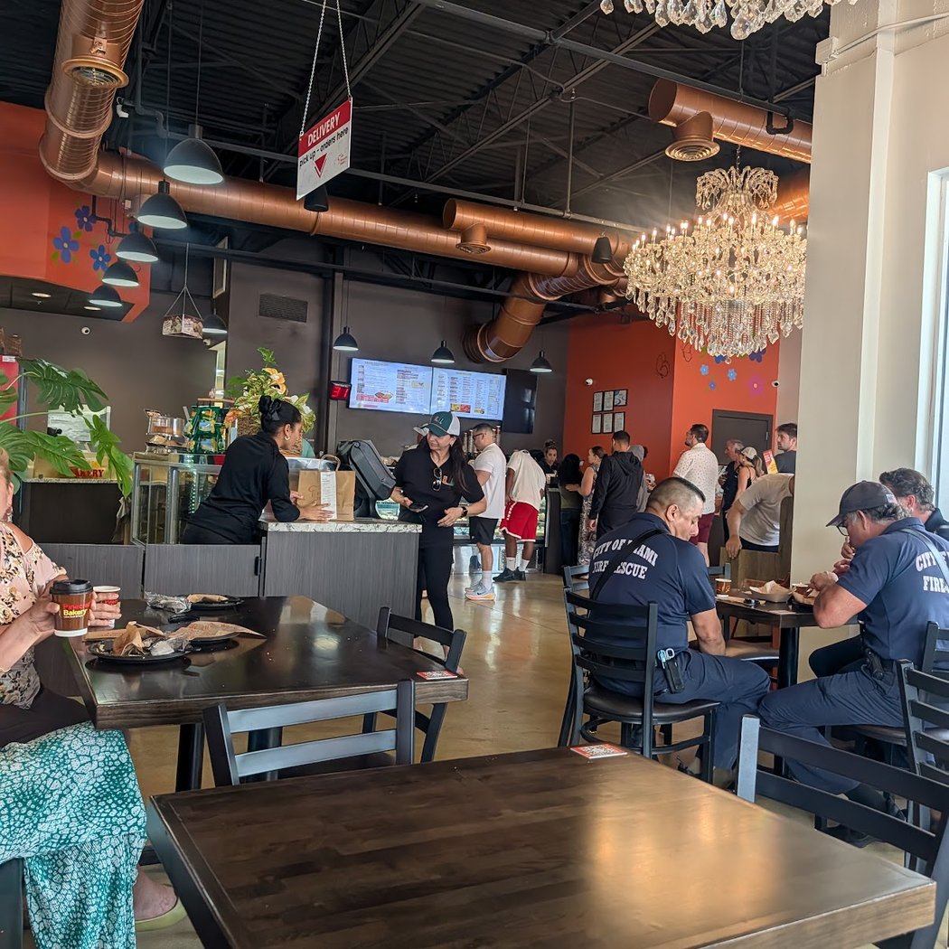 Pinecrest Bakery - Coconut Grove 3