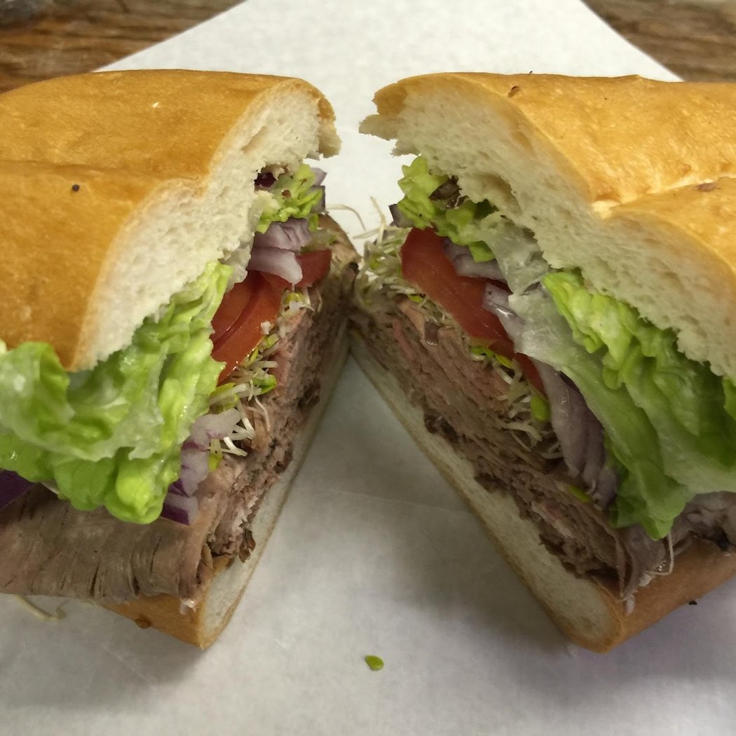 Deke's Market - In Mah' Belly Deli 3