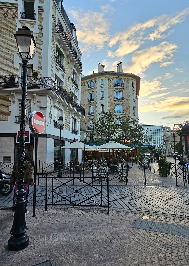 Le Rapid Bar 2