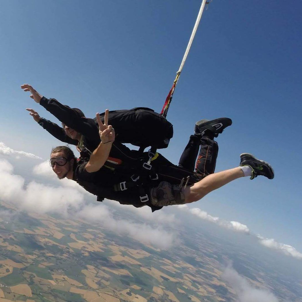 Auvergne Chute Libre - Sauter en parachute en Auvergne 2