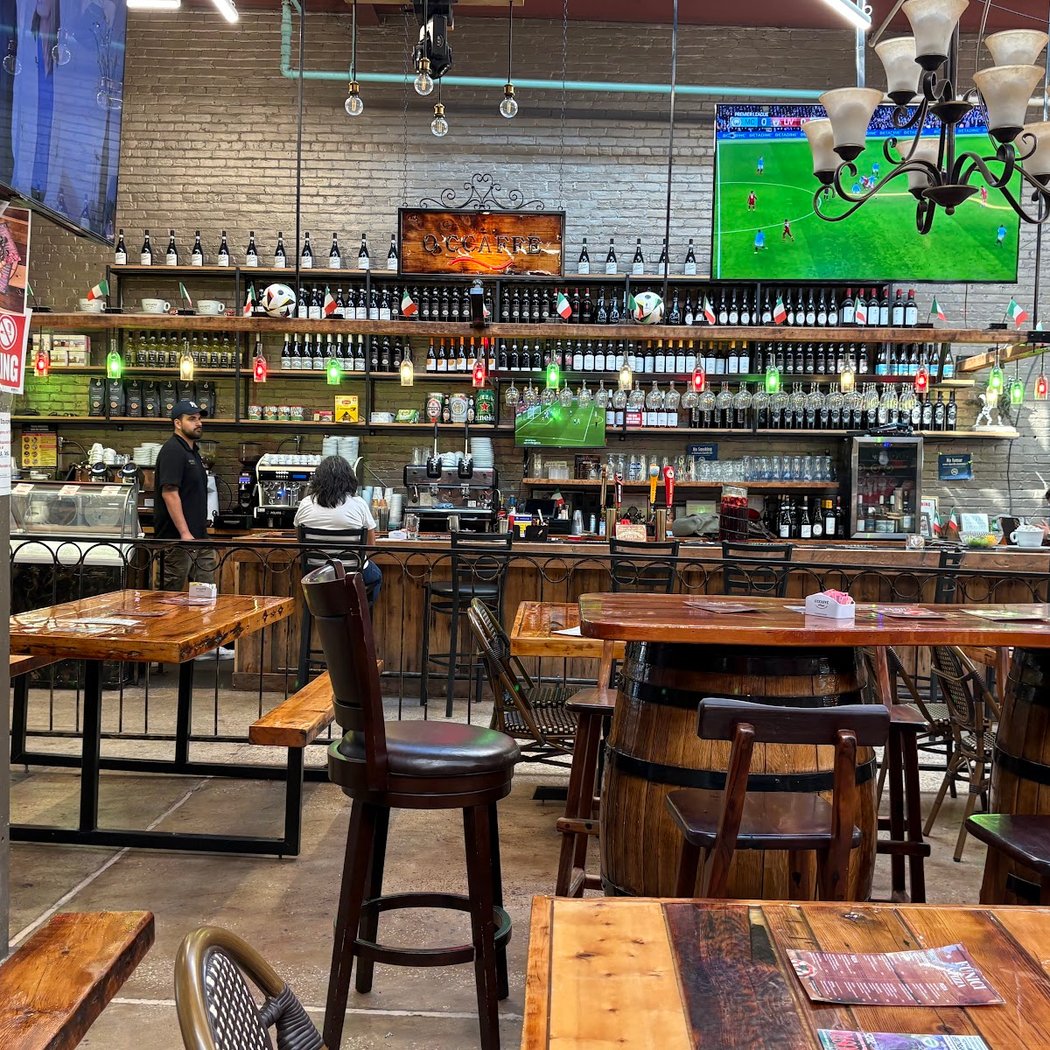 Arthur Avenue Retail Market 3